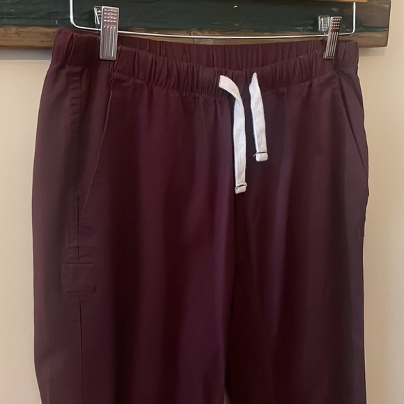 Roots Burgundy Pull On Ankle Pants Size Small - Picture 5 of 15